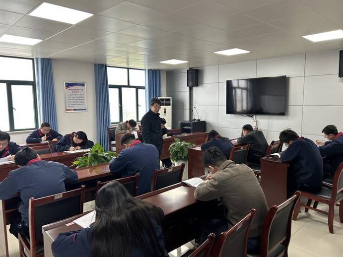 建材公司、檢測(cè)公司聯(lián)合開展管理人員業(yè)務(wù)提升考試